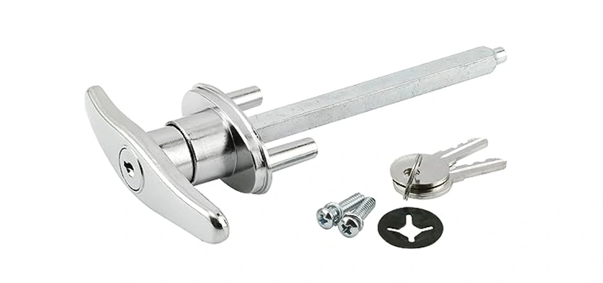 Old Style Garage Door Locks Replacements in Livingston, California