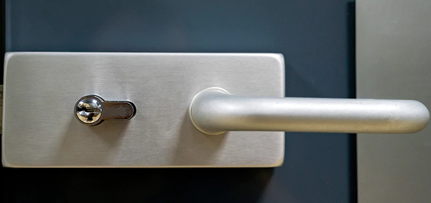 Change Patio Door Locks in Livingston, California