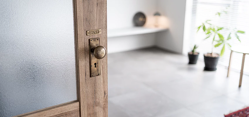Deadbolt Door Lock Knob Repair in Livingston, California